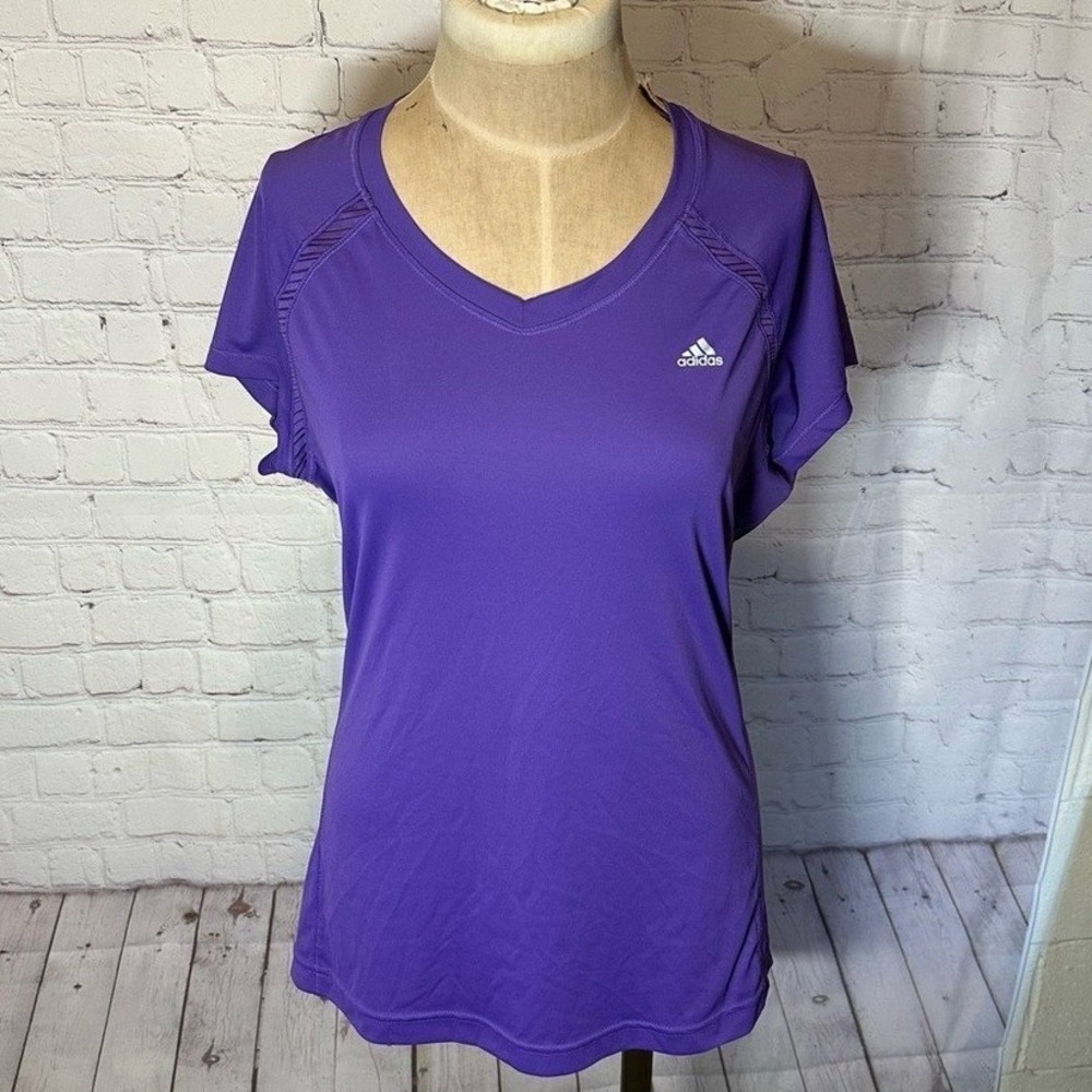 Adidas Athletic Women's Short Sleeve Purple Tee‎ size large